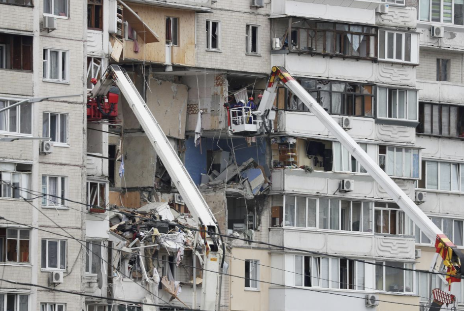 You are currently viewing 3 killed in explosion at Kiev apartment building
