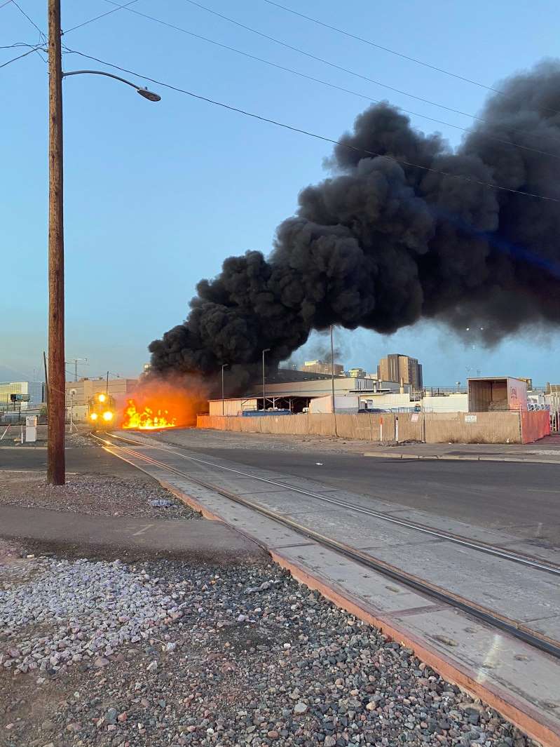 You are currently viewing Multiple train cars catch fire in downtown Phoenix