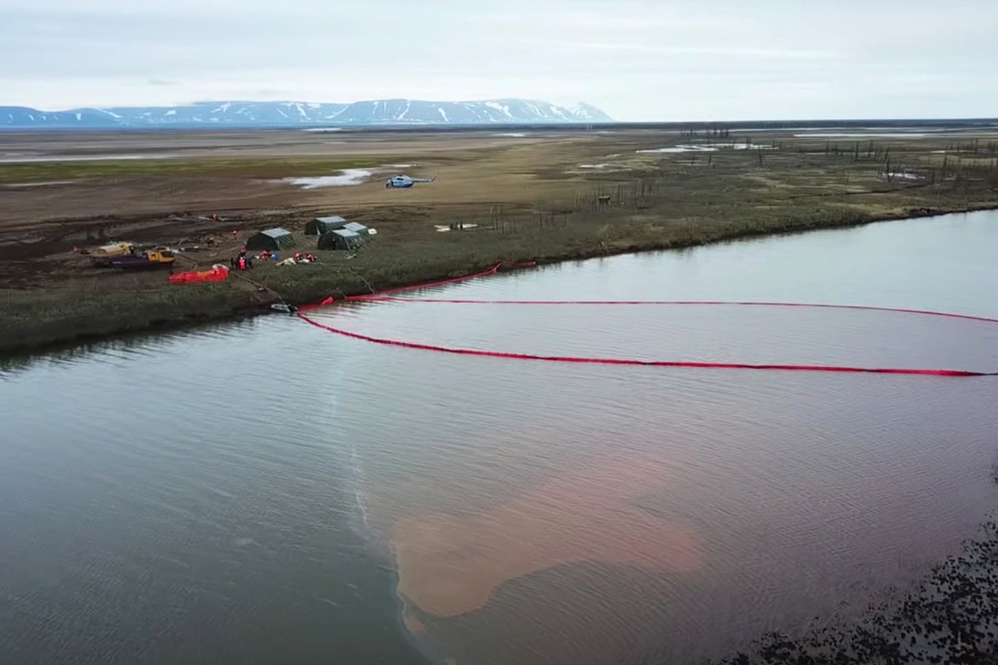 You are currently viewing State of Emergency declared in Russia after disastrous Arctic oil spill