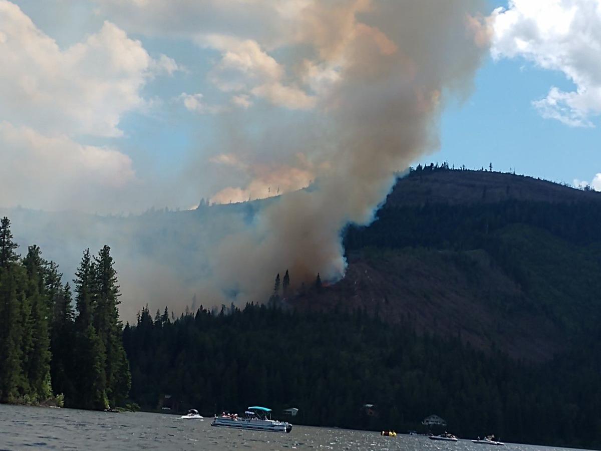 You are currently viewing Spirit Lake reopens after crews successfully fight 40 acre fire