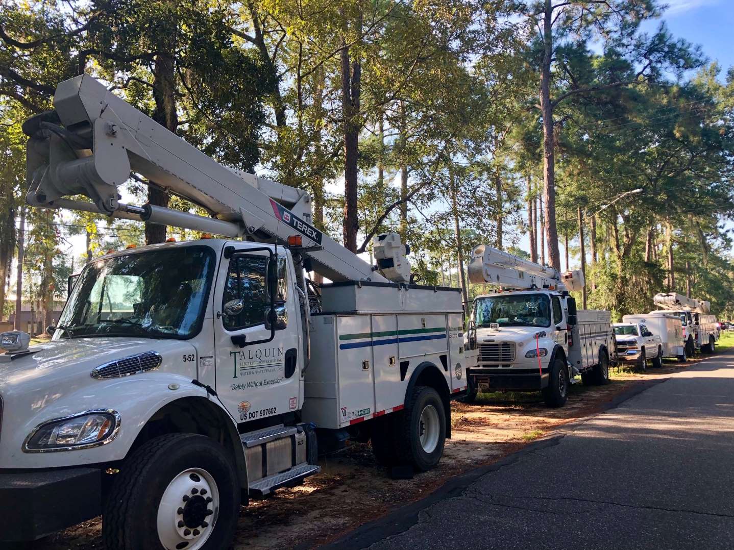 You are currently viewing 2,000 lose power in Tallahassee after substation failure