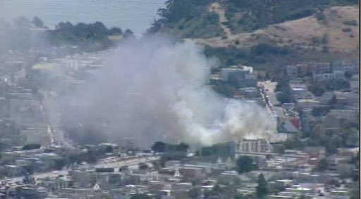 You are currently viewing Firefighters fight blaze outside San Fran