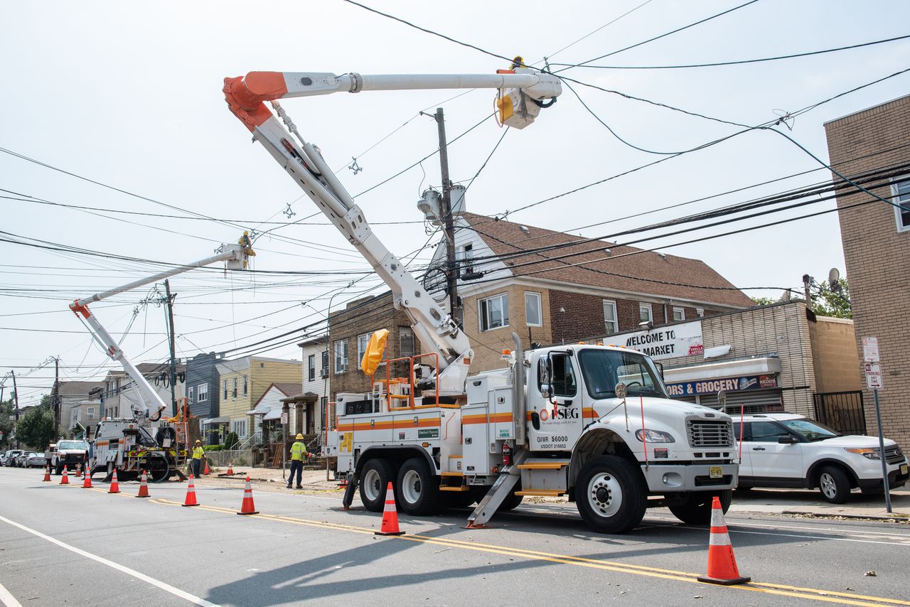 You are currently viewing New Jersey investigating how utilities handled Isaias outages