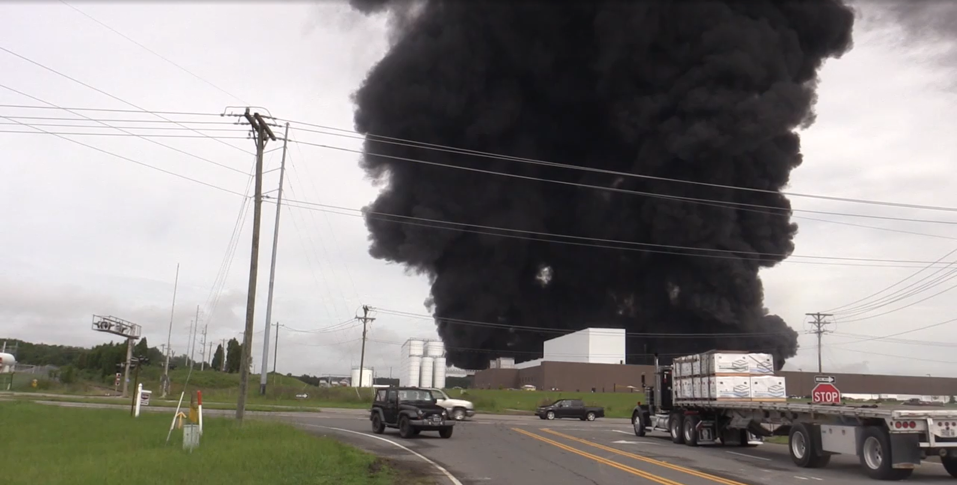 You are currently viewing Smoke seen for miles at scrapyard and storage area in SC