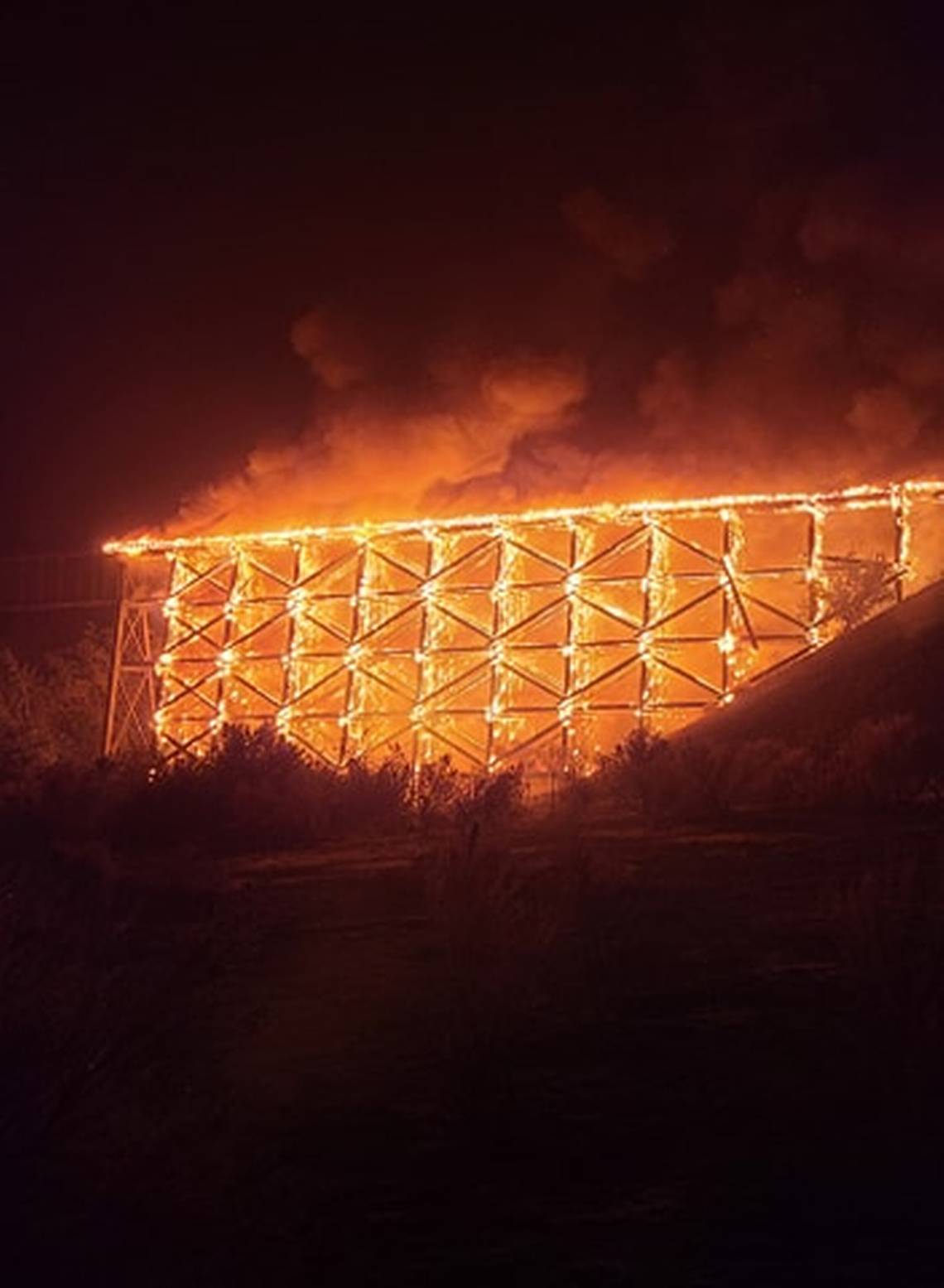 You are currently viewing Train bridge between two cities in Washington ignites into flames