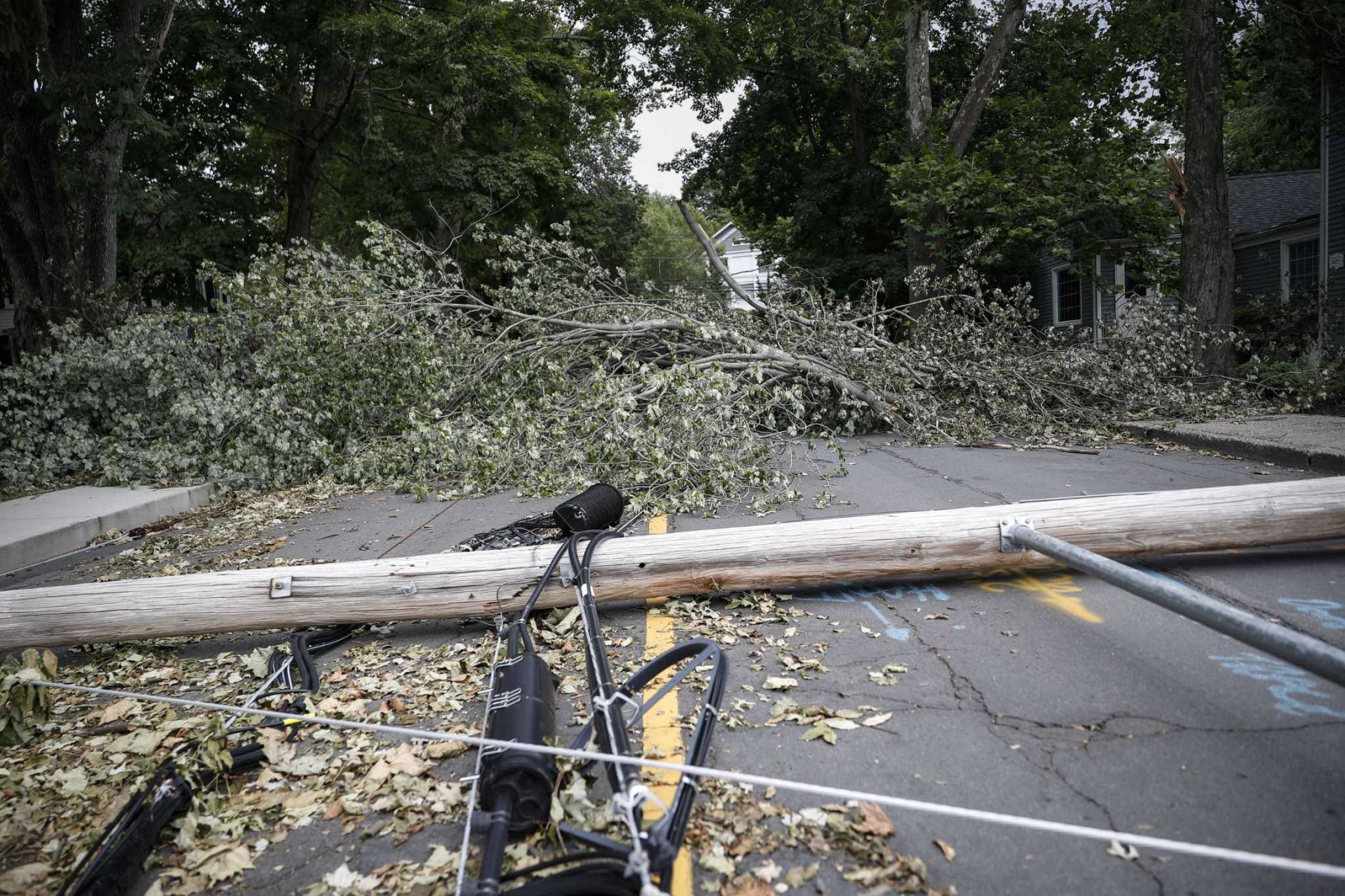 You are currently viewing Connecticut AG wants reimbursement from utility’s poor response to storm outages